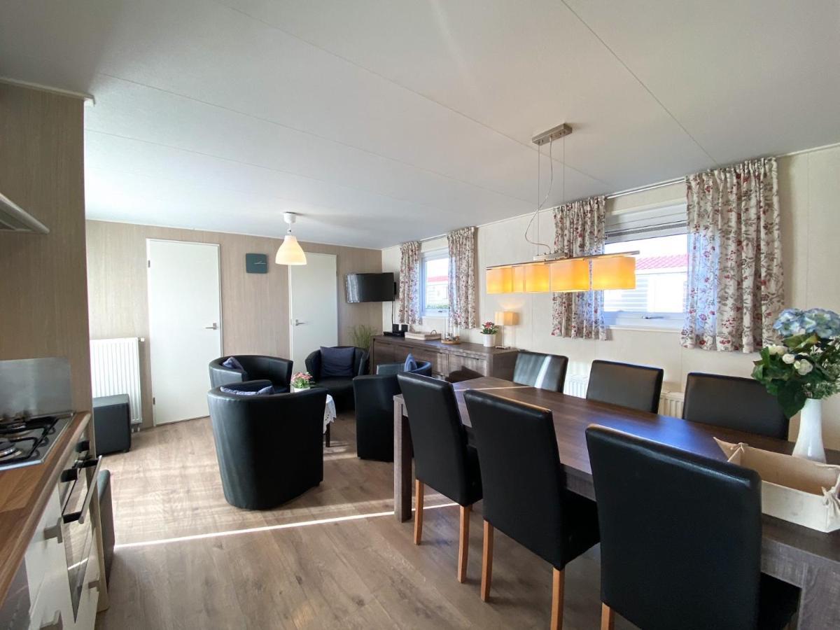 Kindvriendelijk Chalet Voor 6 Personen Se05 Serooskerke  Εξωτερικό φωτογραφία